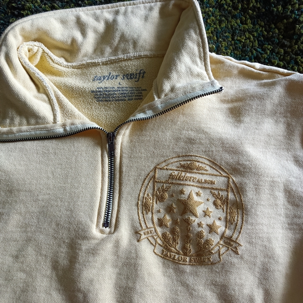 Taylor Swift Folklore Album Zip-Up Sweatshirt (Holiday 2021 collection)